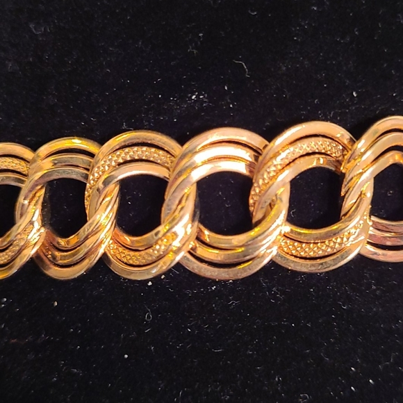 Romanza 18K Gold/ Bronze Graduated Circle Necklace - Picture 6 of 7